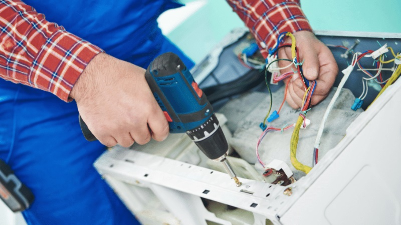Kızılcahamam Vaillant Vaillant çamaşır makinesi kart tamiri – Su almama arızası orijinal parça ile giderildi. - Teknik servis örneği
